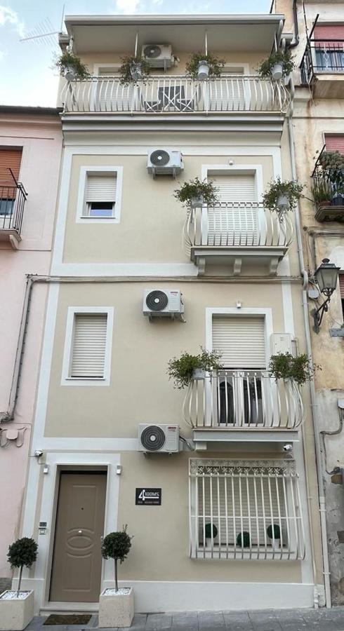 4Rooms B&B - Holiday Home Lamezia Terme Exterior photo